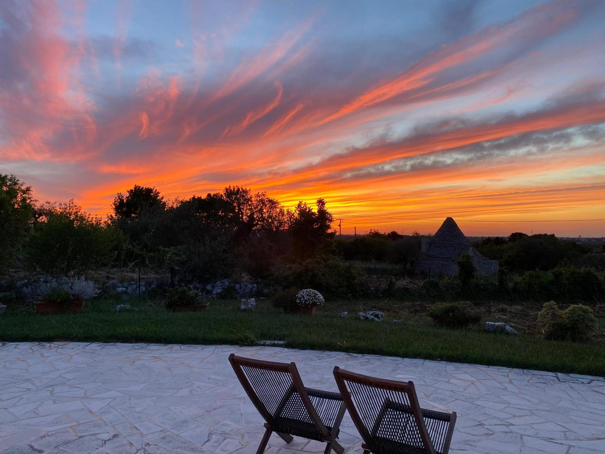 Villa Palmirotta Trulli Relais Castellana Grotte Exterior photo