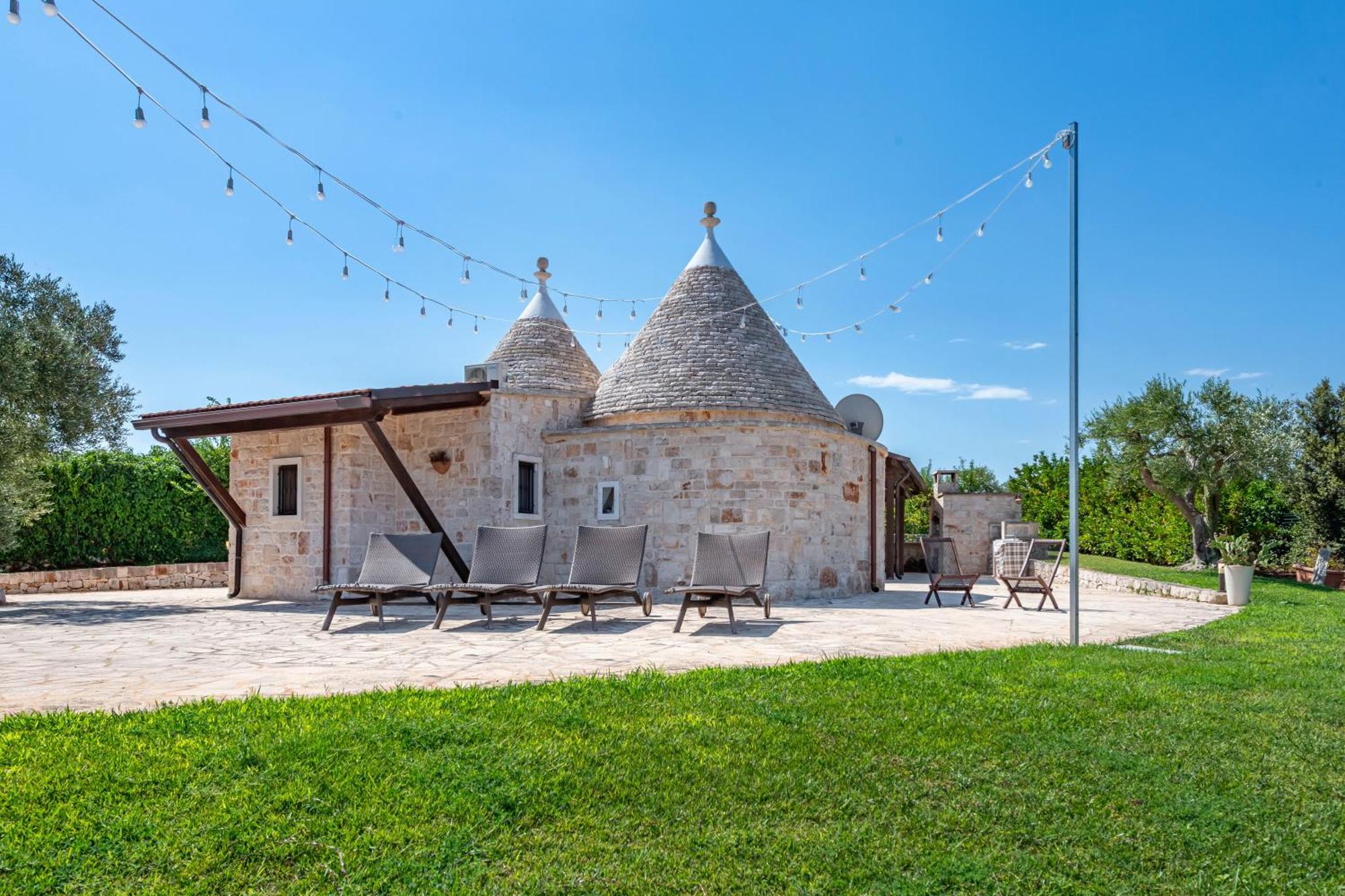 Villa Palmirotta Trulli Relais Castellana Grotte Exterior photo