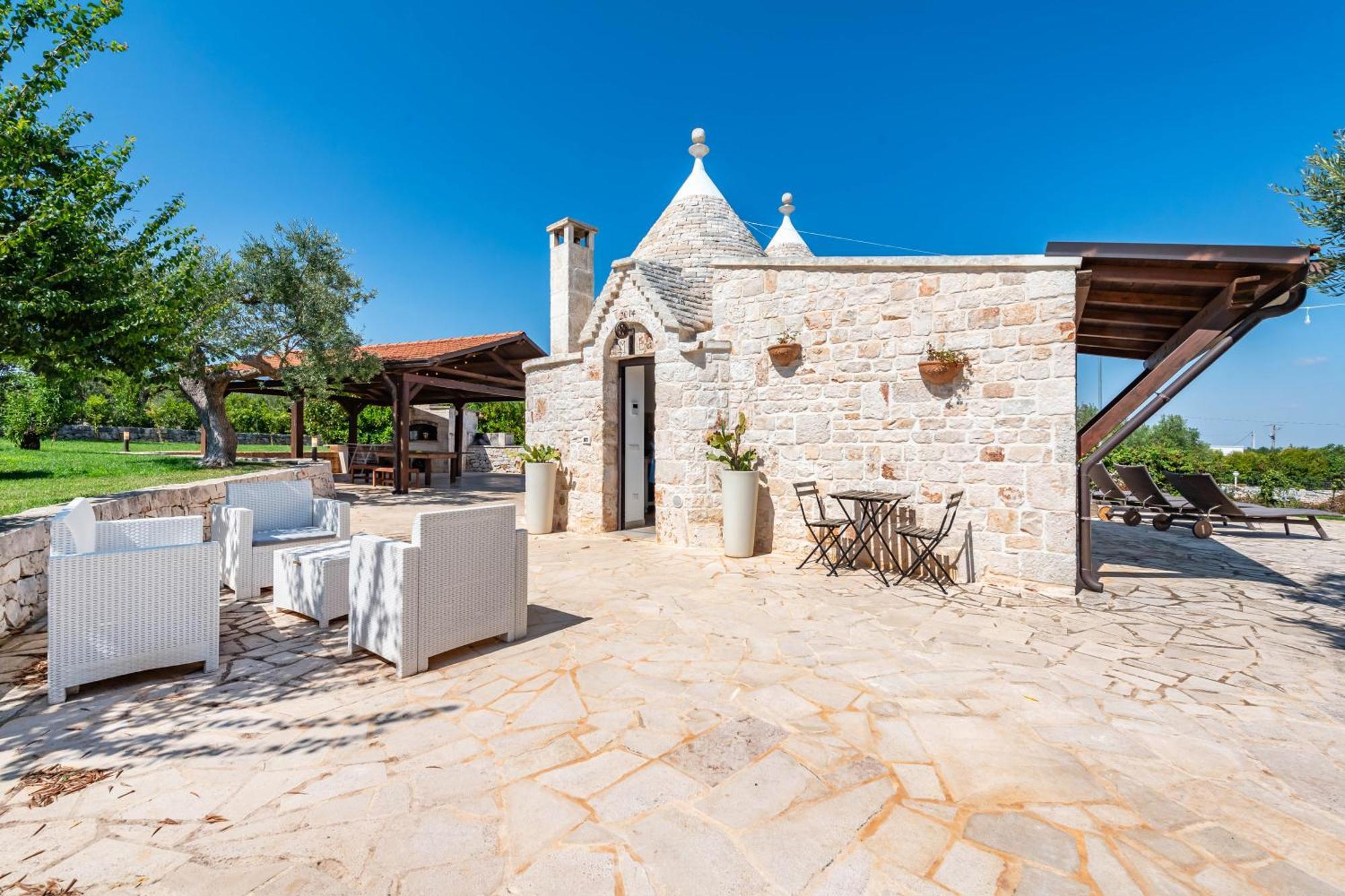 Villa Palmirotta Trulli Relais Castellana Grotte Exterior photo